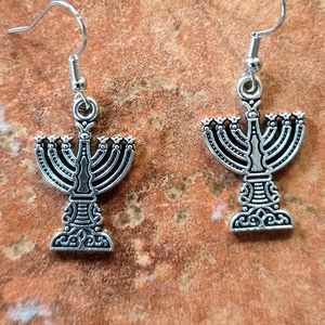 ARTESAN  DESIGNED JEWISH MENORAH SILVER DANGLE EARRINGS